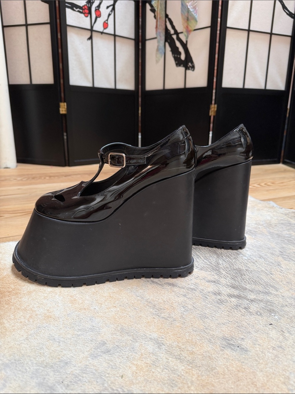 Burberry Black Patent Platform Mary Jane Wedge Shoes - Picture 5 of 6